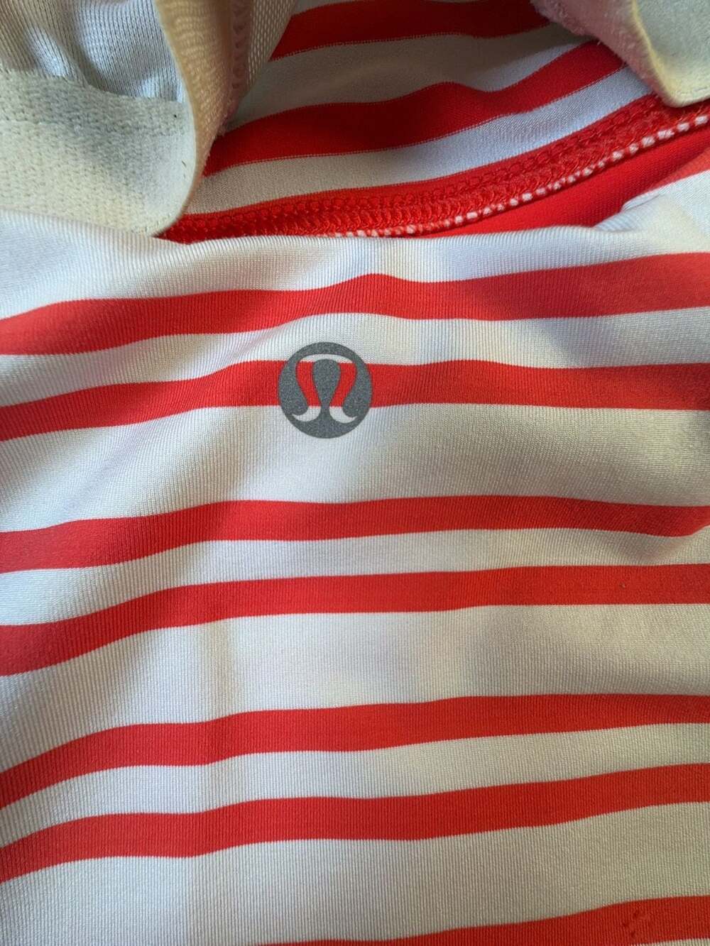 Lululemon Run Fast Track Tank Top Red White Stripe Built-In Bra - Picture 7 of 7